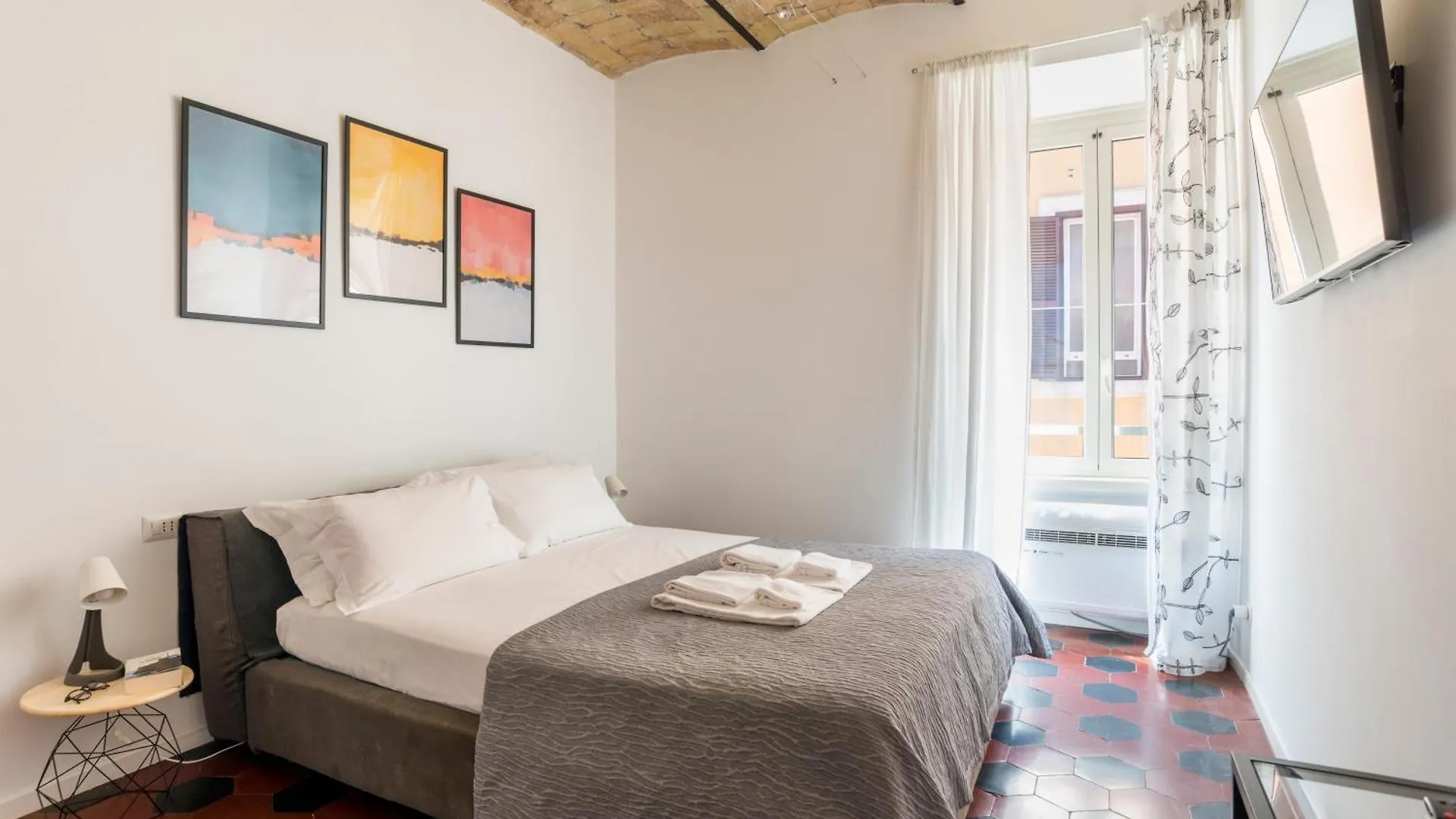 Half Palace, Relaxing Apartment In Rome San Lorenzo