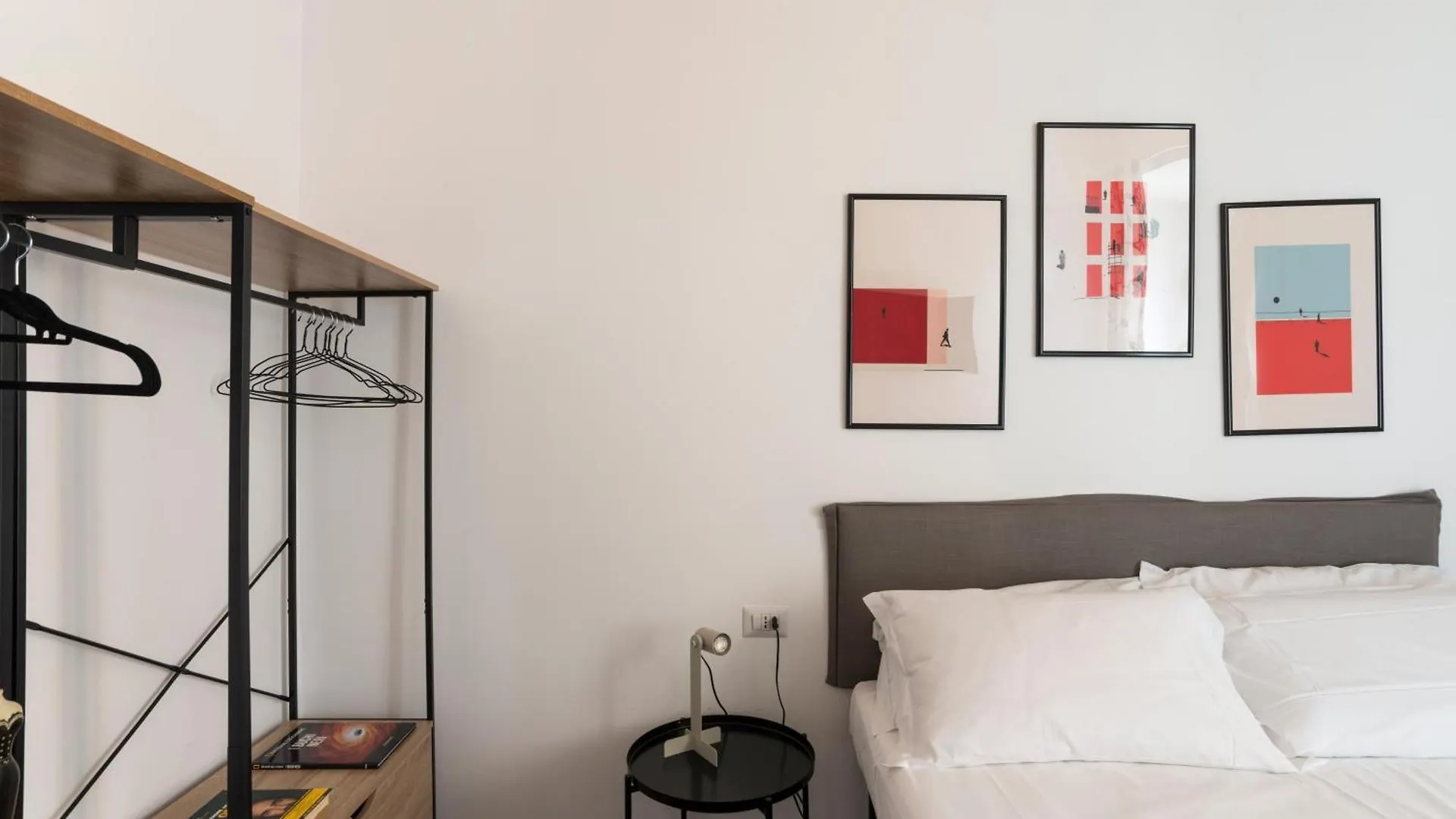 Half Palace, Relaxing Apartment In Rome San Lorenzo Italy