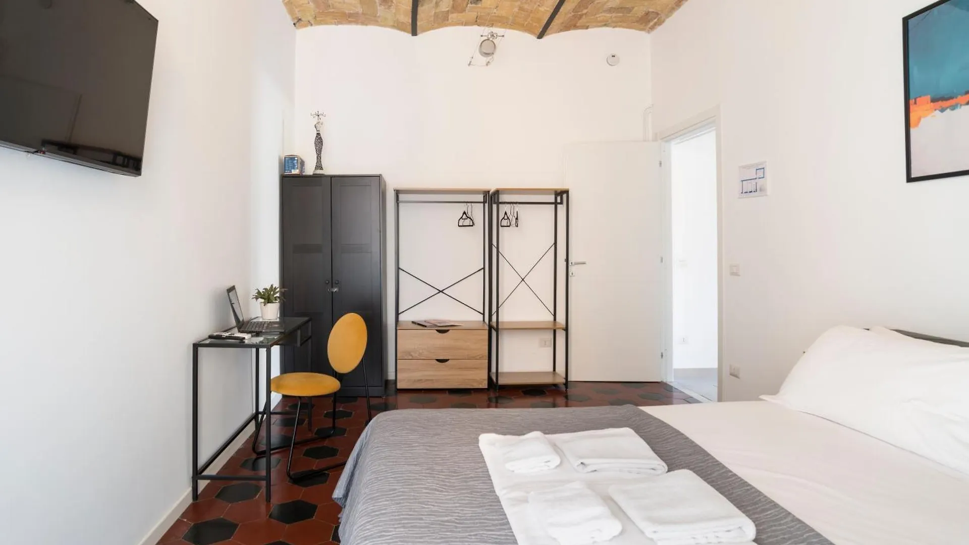 Half Palace, Relaxing Apartment In Rome San Lorenzo